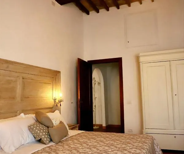 Apartment La Dimora Degli Etruschi *
